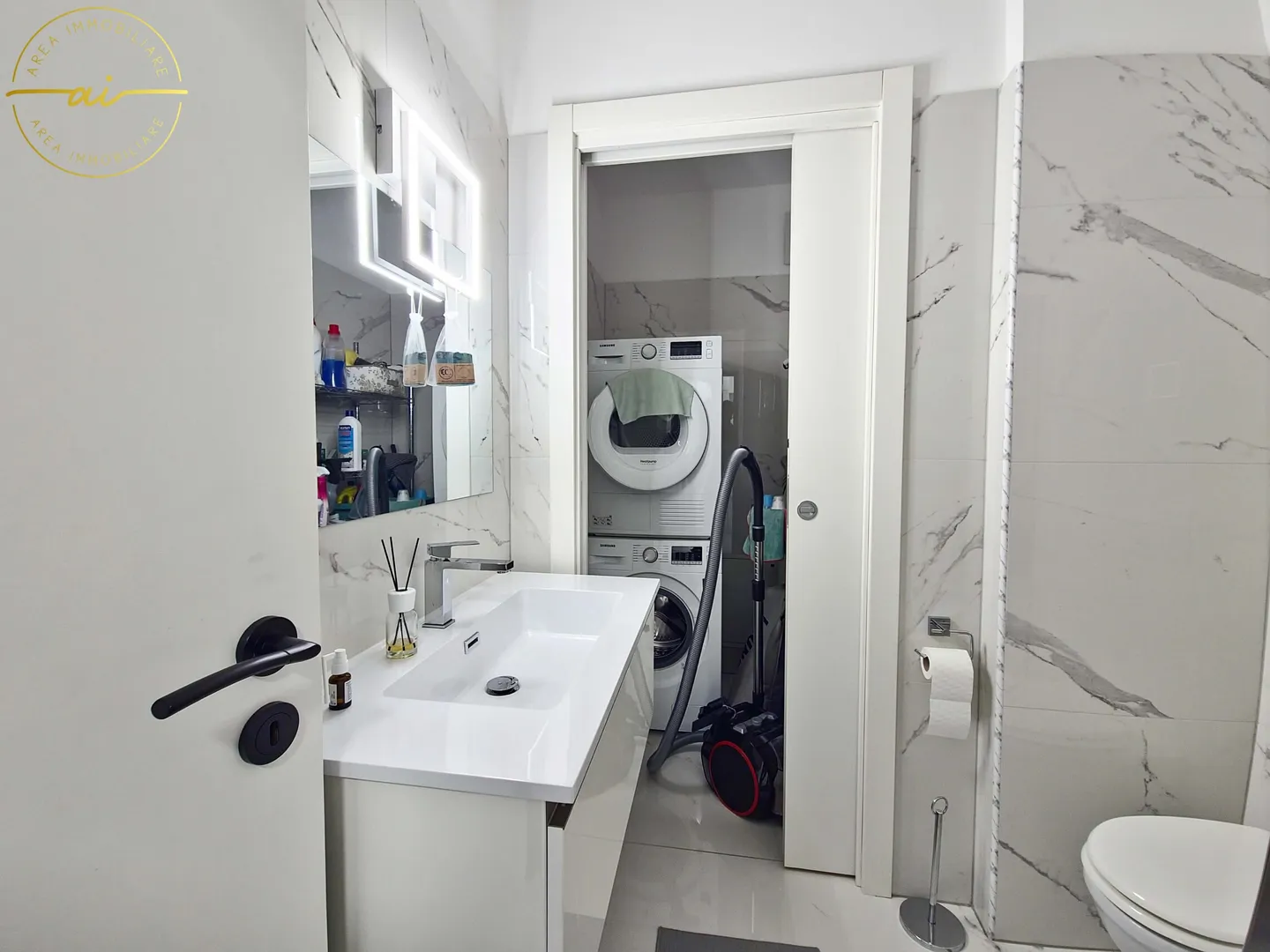 Appartamento elegante e luminoso di 4,5 locali con giardino privato a Viganello - Foto 9 di 13