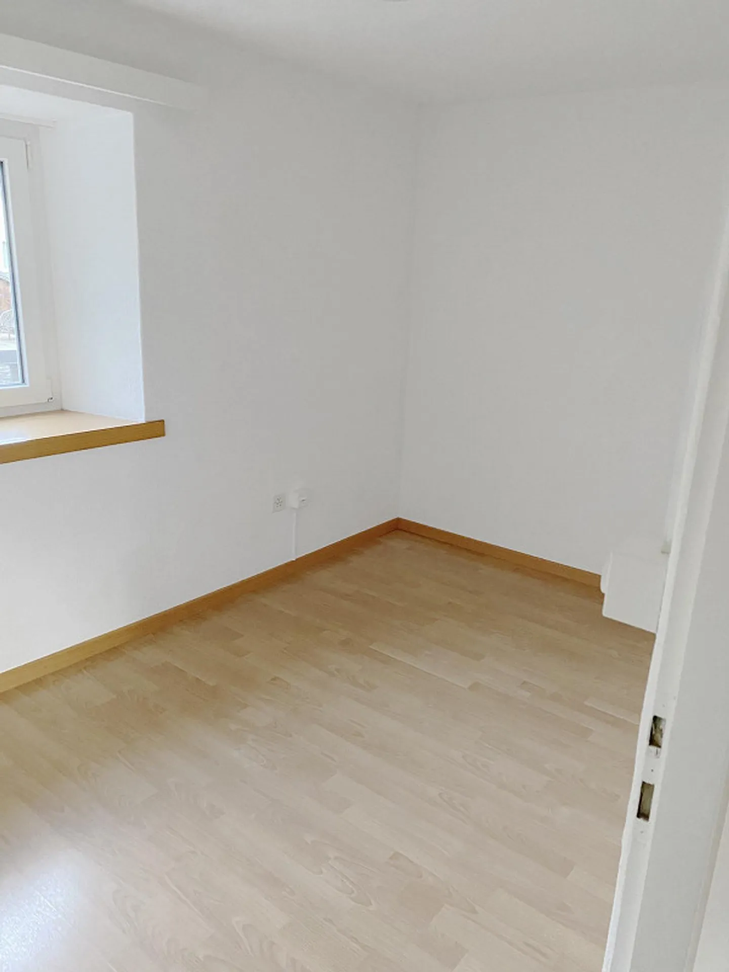 Appartamento luminoso e tranquillo con 3 stanze al confine della foresta – Autobus in 3 minuti, parcheggio - Foto 9 di 13