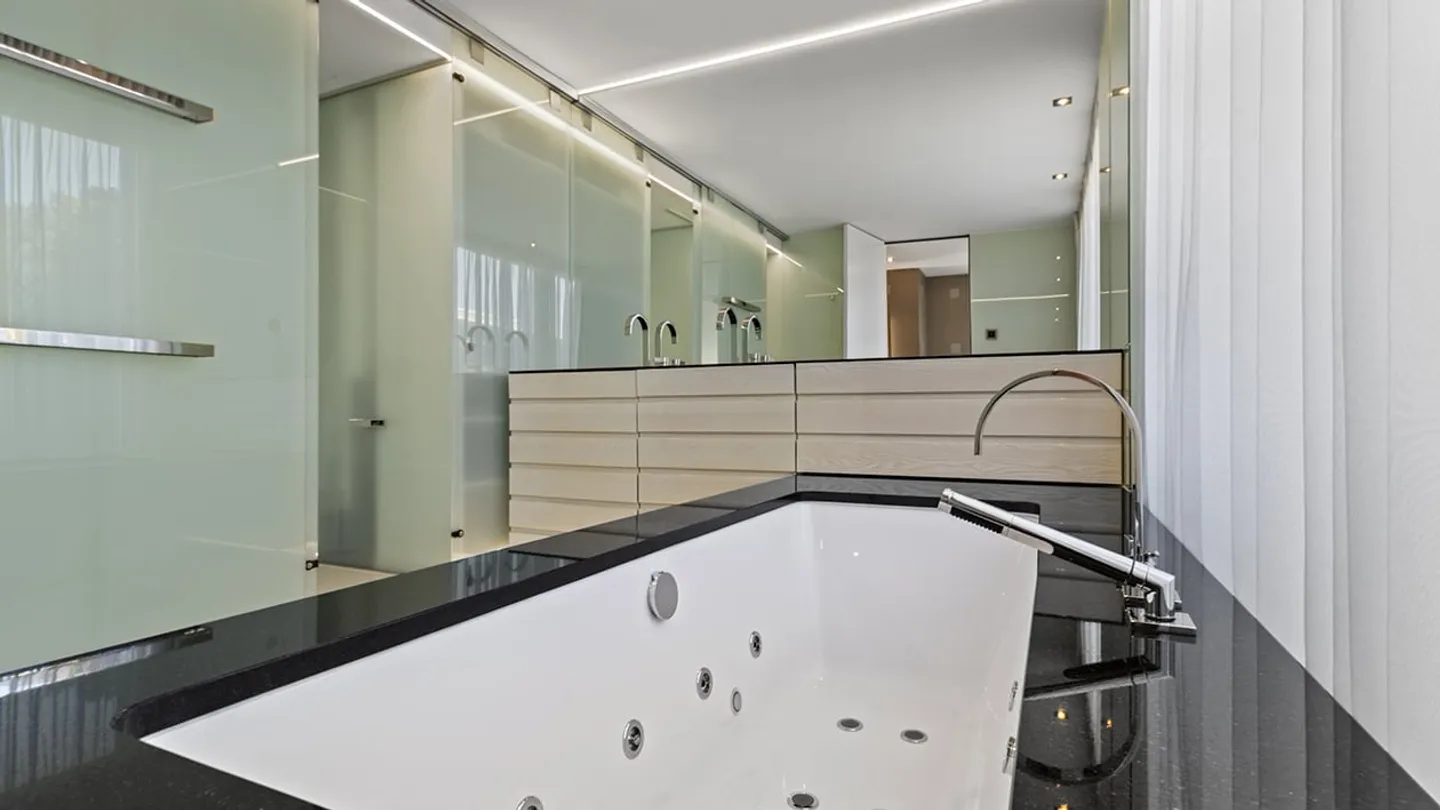 Exklusives Penthouse mit Seesicht - Foto 10 von 12