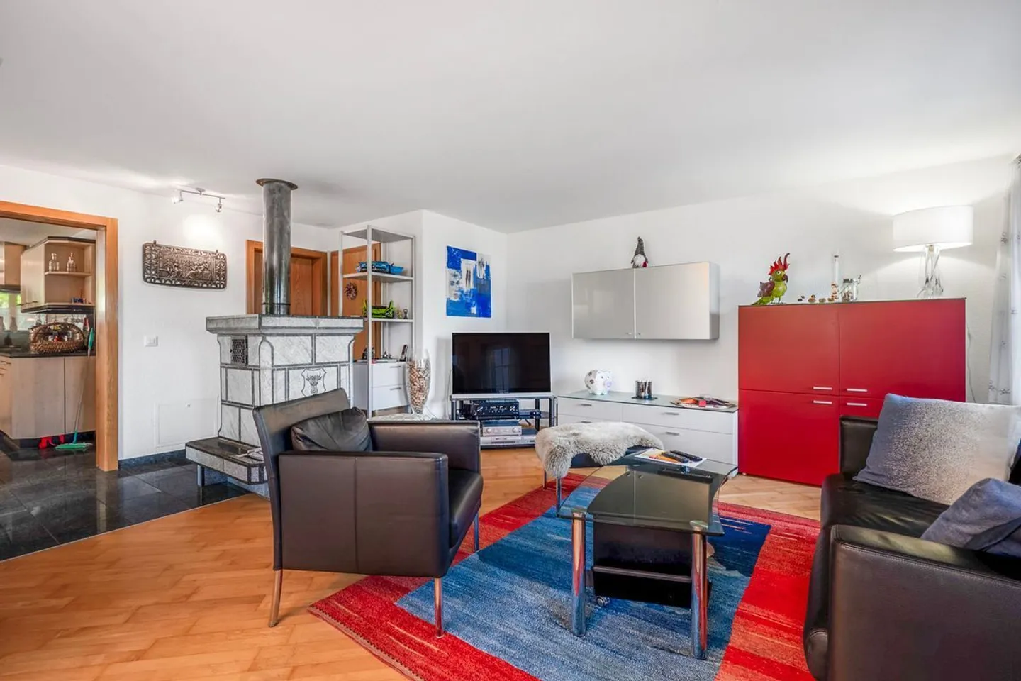 Charmantes Doppeleinfamilienhaus mit Aussicht - Foto 2 von 13