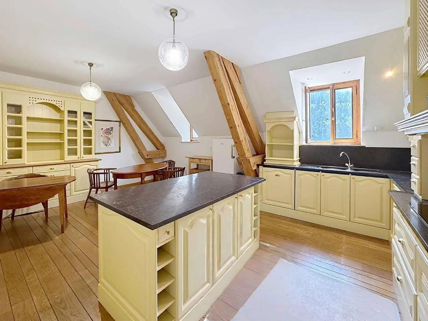 Superbe Appartement en Attique - Photo 6 sur 13