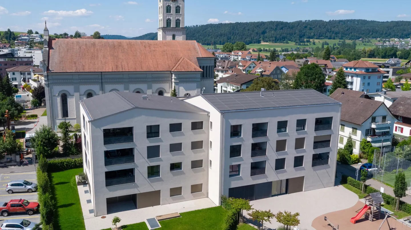 In the Heart of Schötz - Modern 4.5 Room Apartment - Photo 3 of 14
