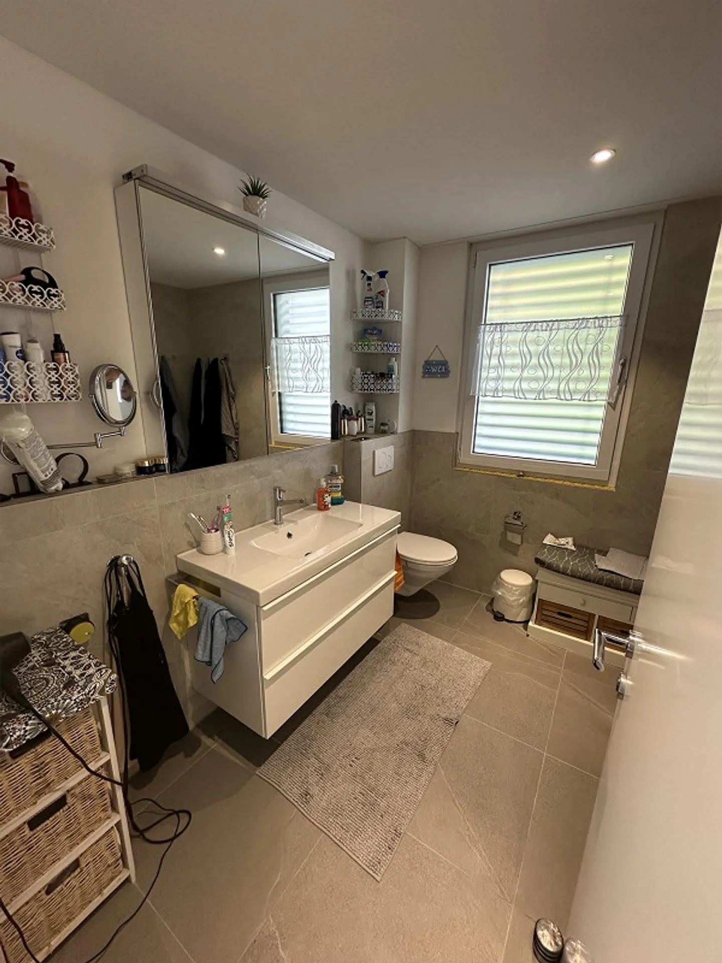 Family-friendly 6.5-room single-family house with spacious garden in a central location - Photo 10 of 14