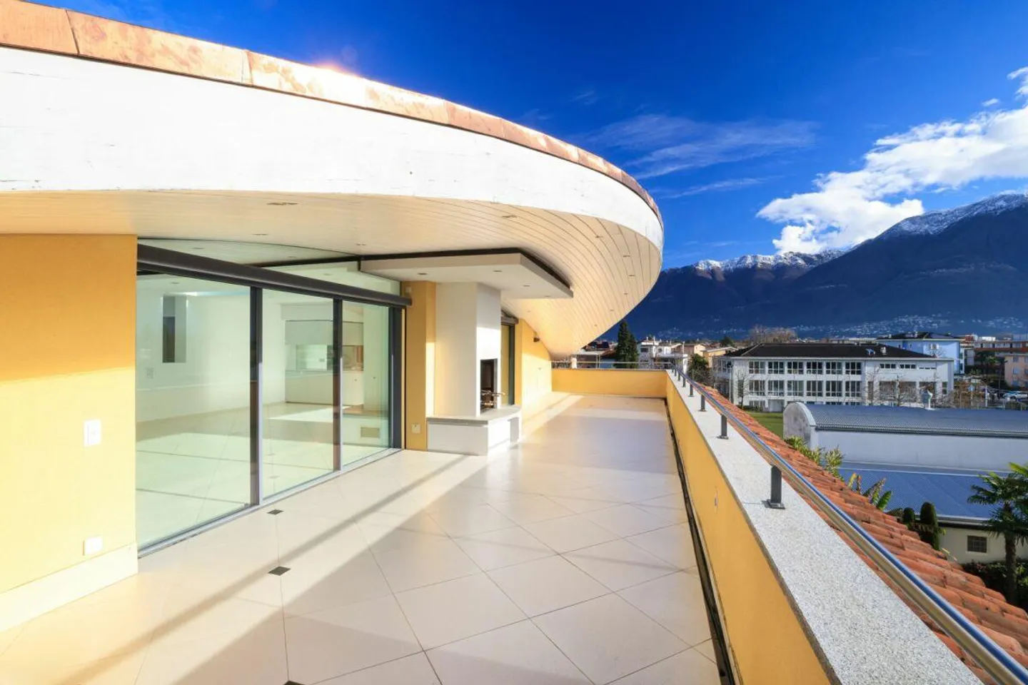 ASCONA - Exklusive und elegante Attika in Seenähe - Foto 2 von 21