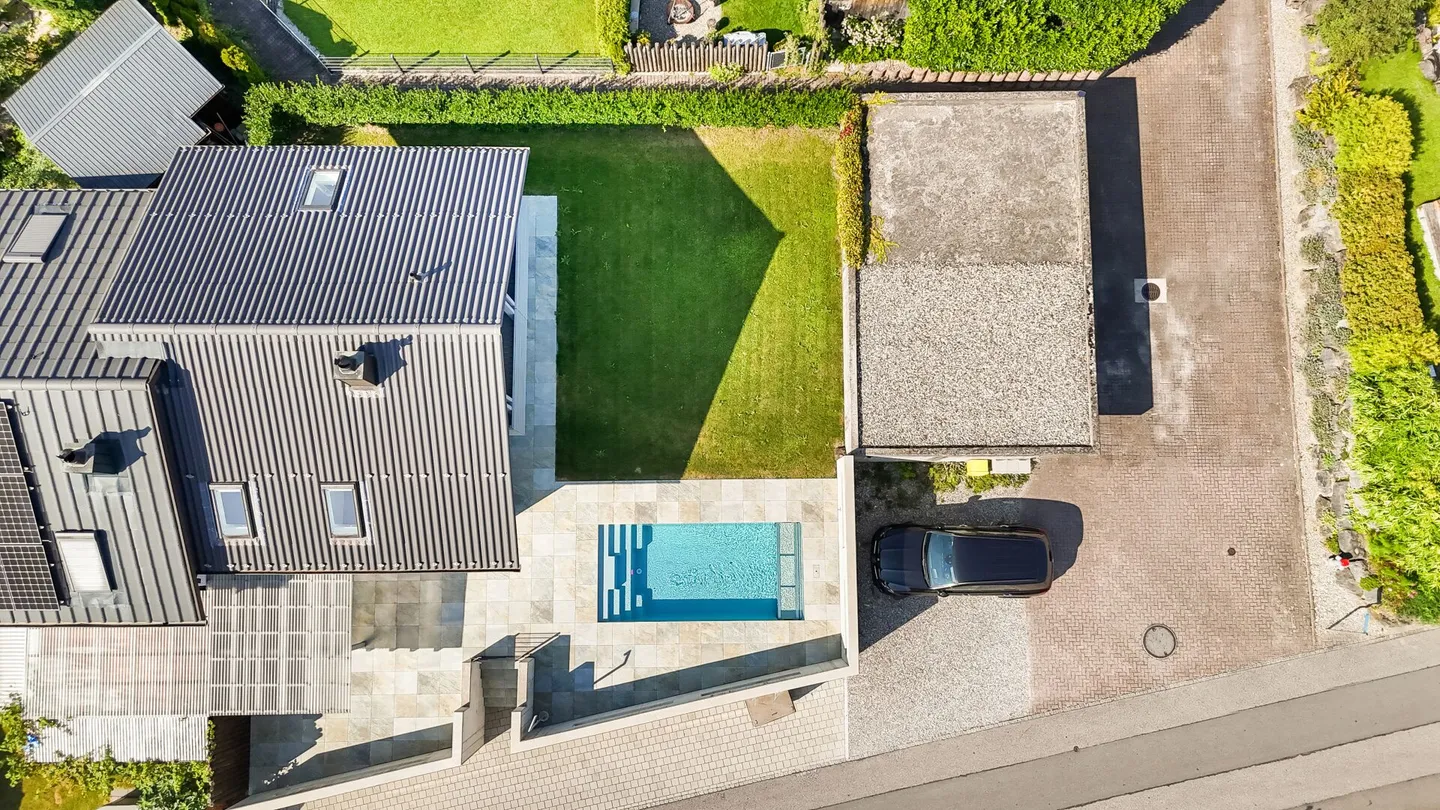 Maison individuelle attrayante de 4,5 pièces pour couples ou petites familles - Photo 10 sur 11