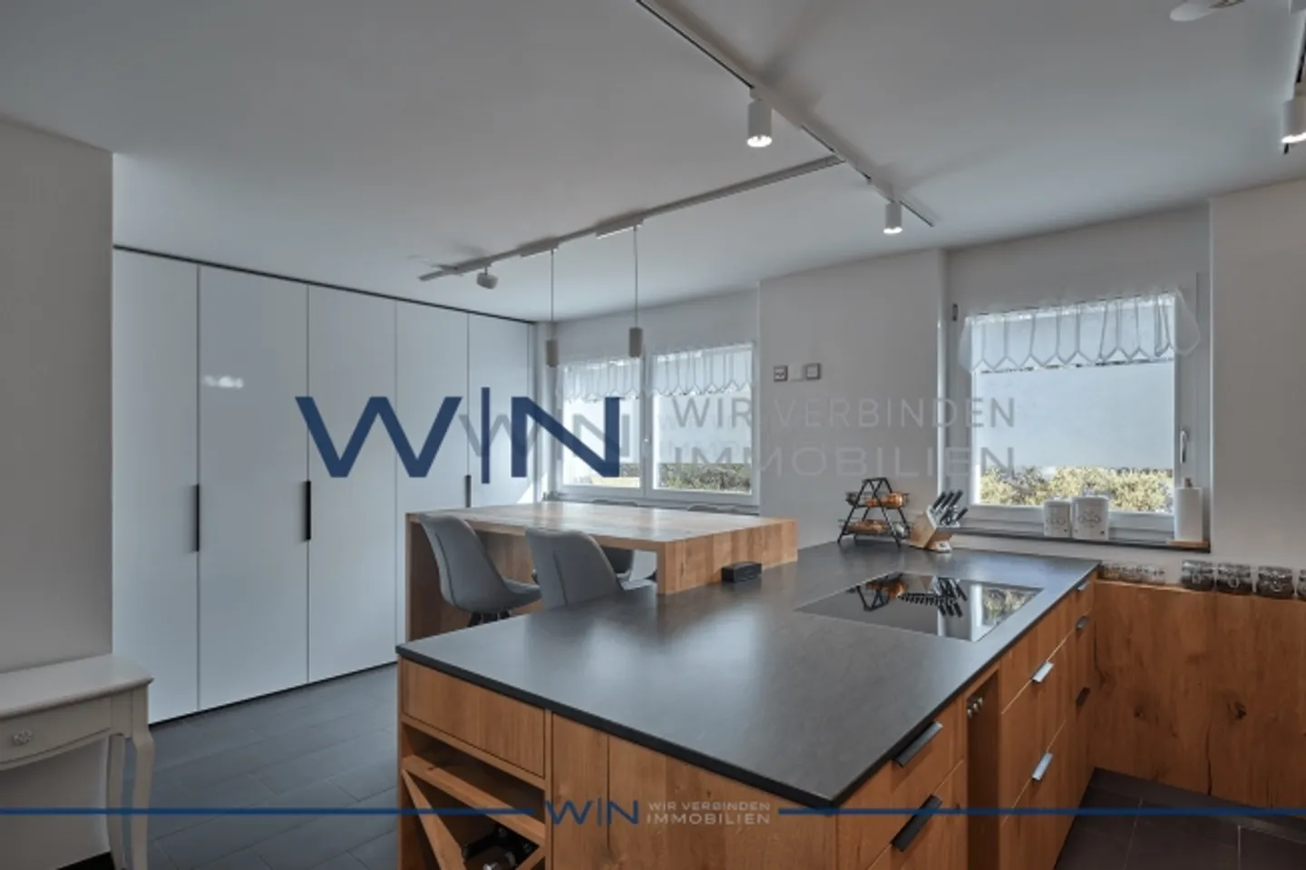 Prêt à emménager, unique, incomparable - Photo 3 sur 13