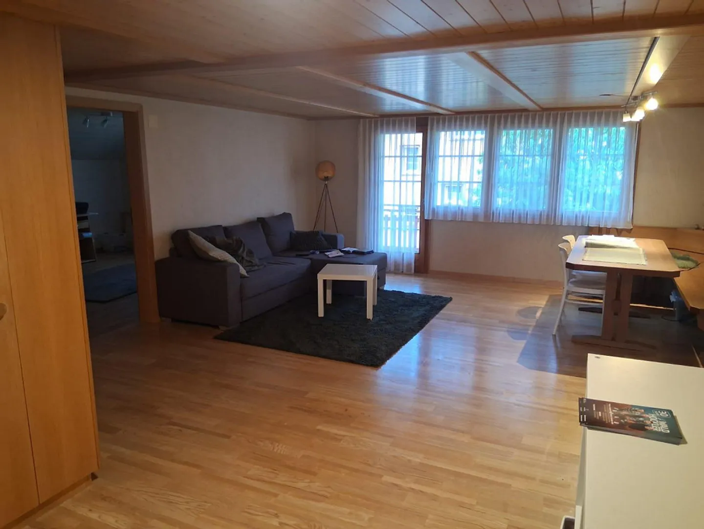 Appartamento 4.5 stanze con balcone e posto auto - Foto 1 di 20