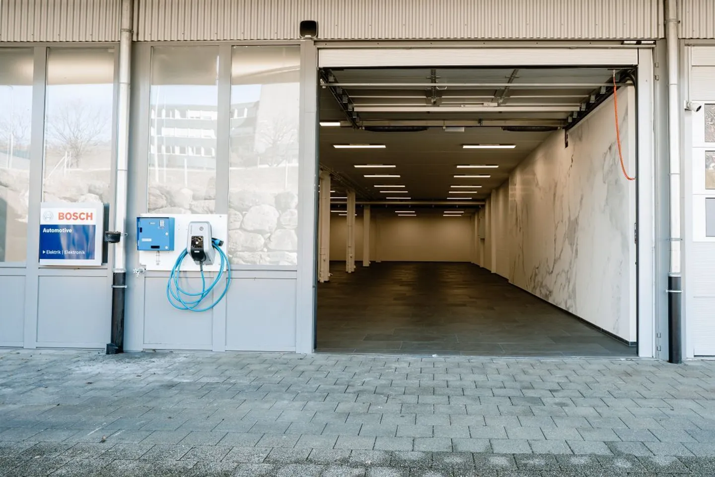 Showroom an bester Lage im Kanton Zug - Foto 6 von 11