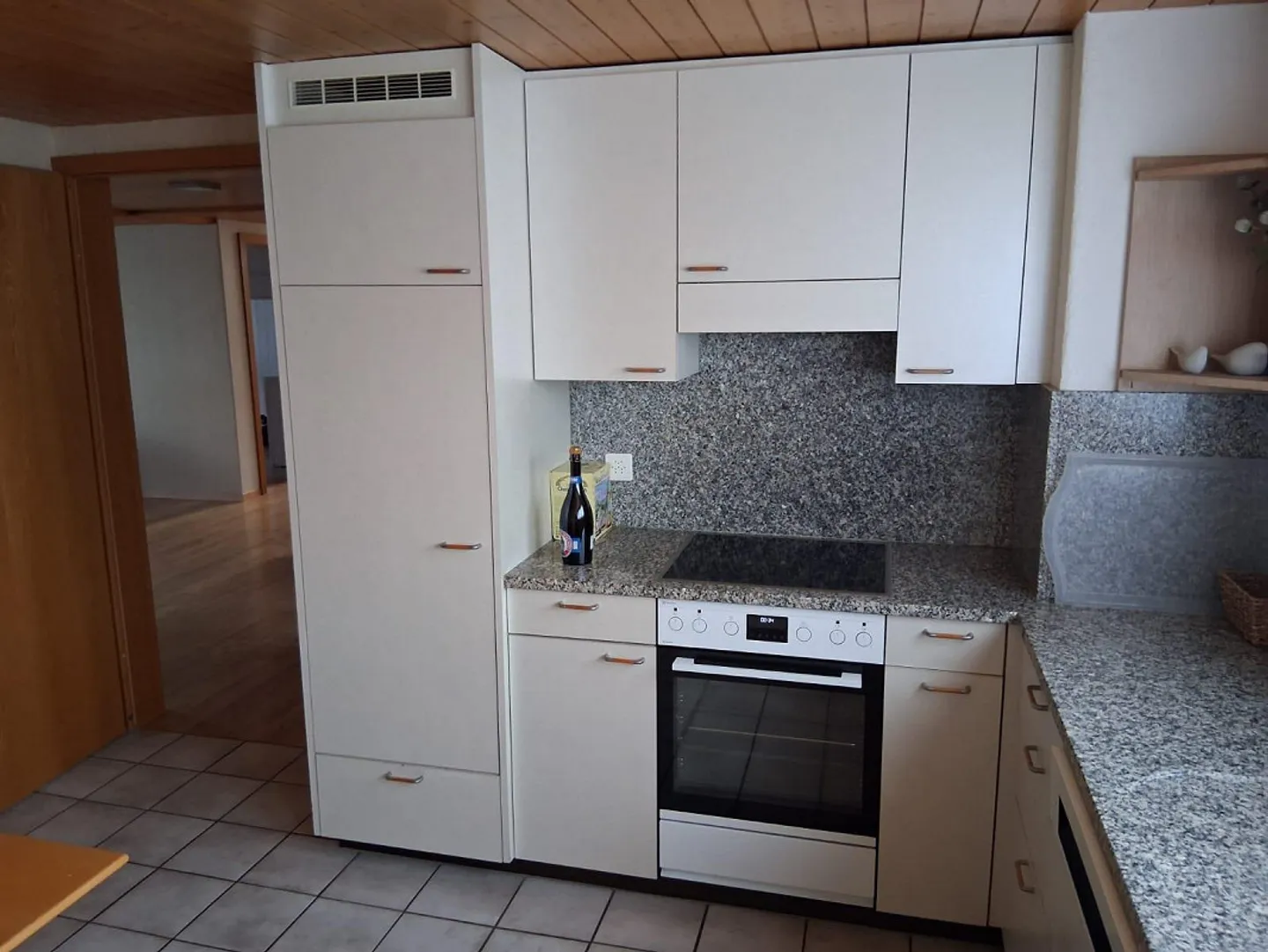 Appartamento 4.5 stanze con balcone e posto auto - Foto 9 di 20