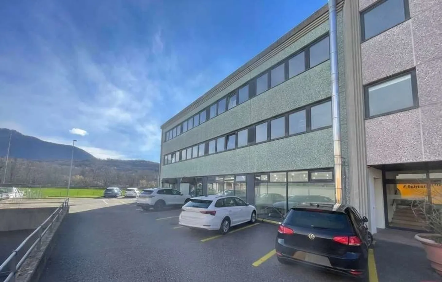 Office space 4 rooms for rent - Manno - Photo 6 of 7