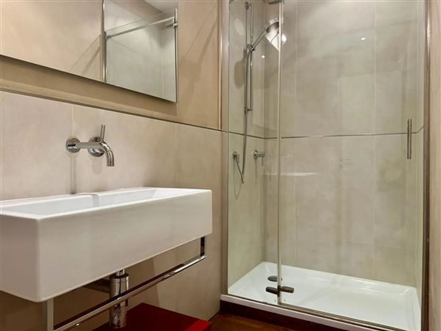 Lugano: 2.5-Zimmer-Wohnung - Foto 9 von 13