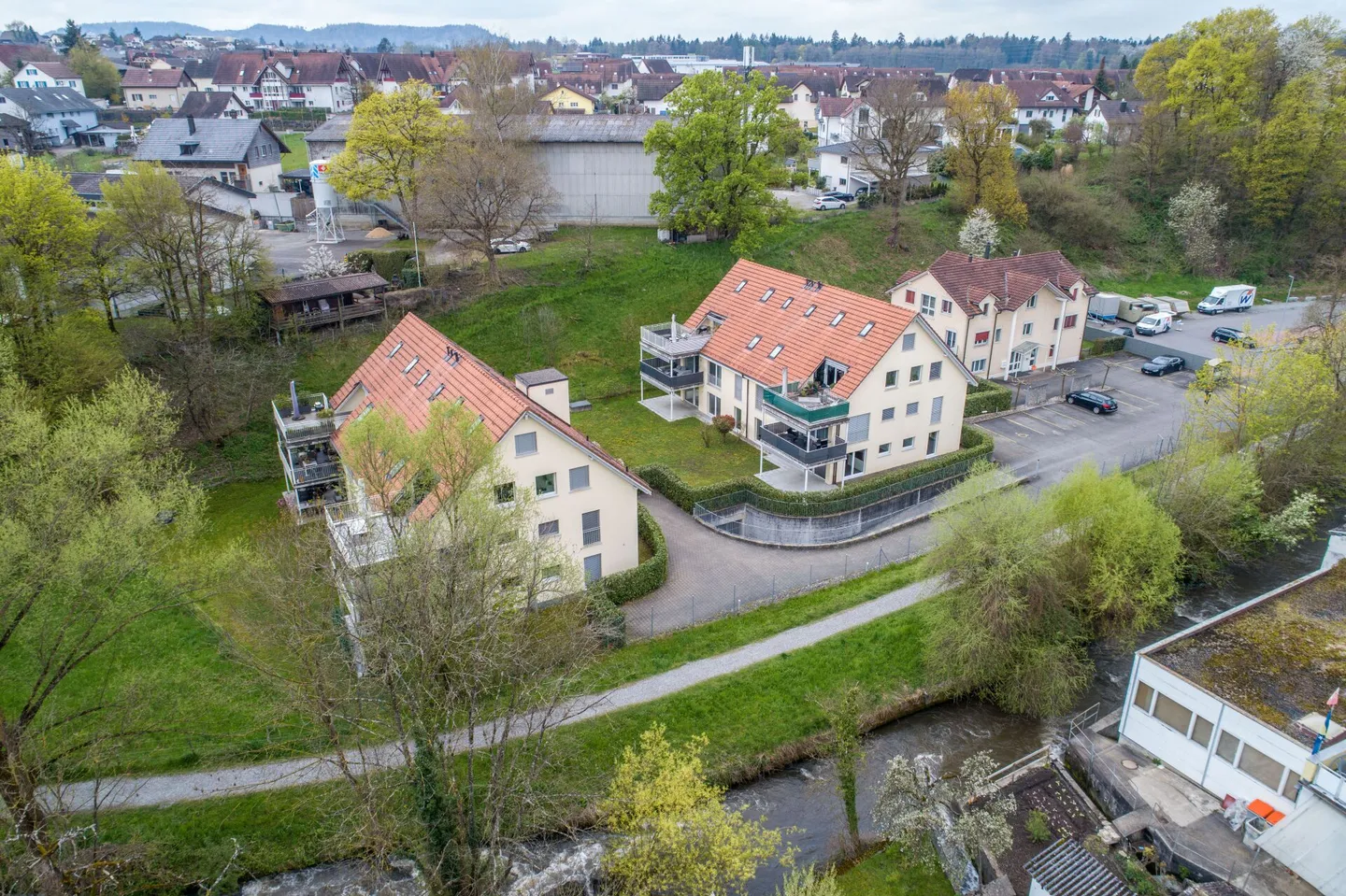 Charmante 3.5 Zimmer Wohnung - Foto 1 von 14