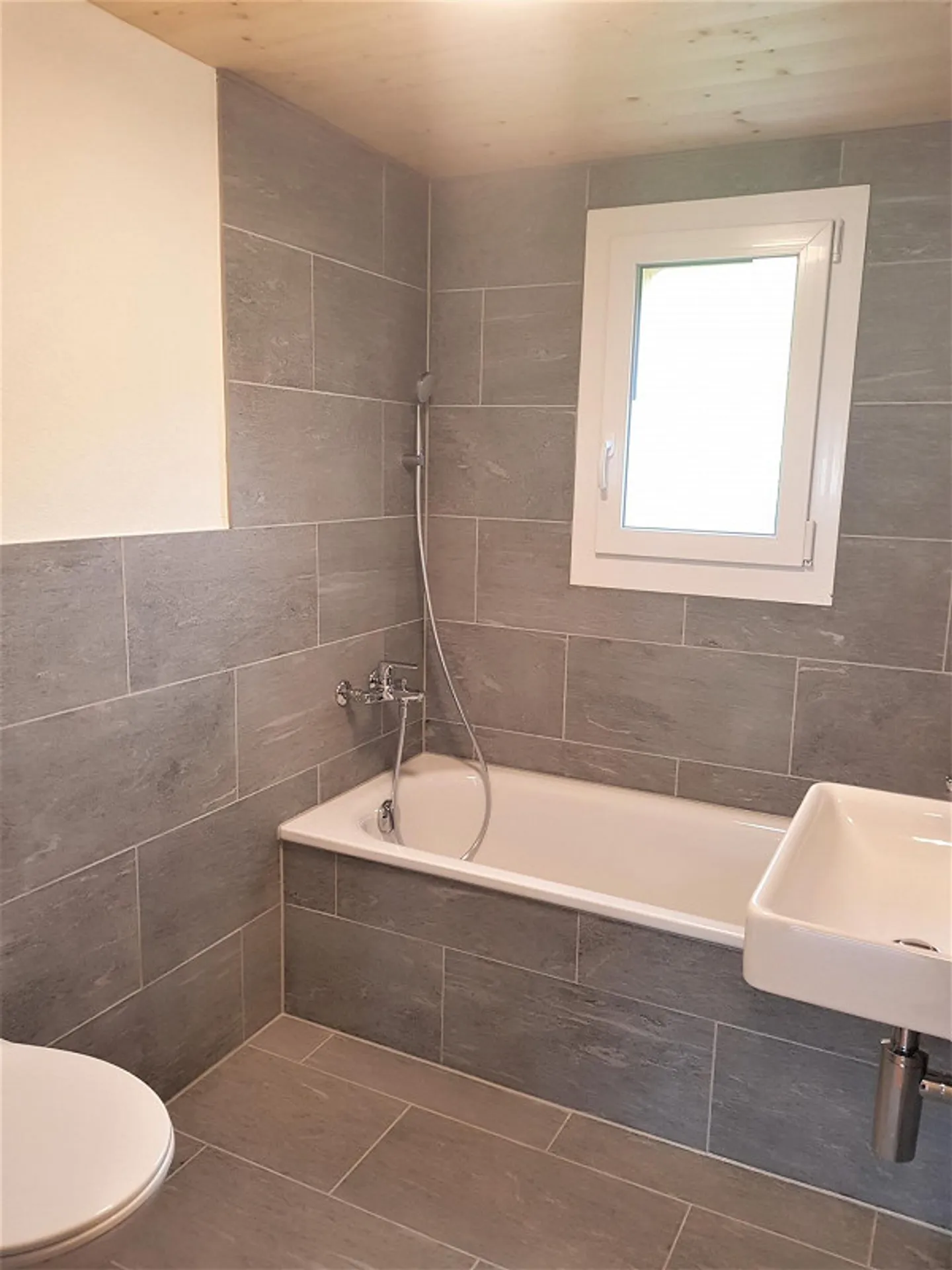 Traumhafte Wohnung in Tenna - Foto 9 von 13