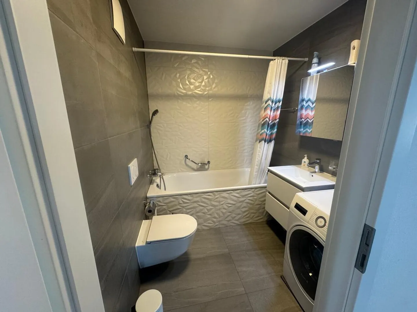 Beautiful 5.5 room apartment on the 3rd floor - Photo 12 of 15