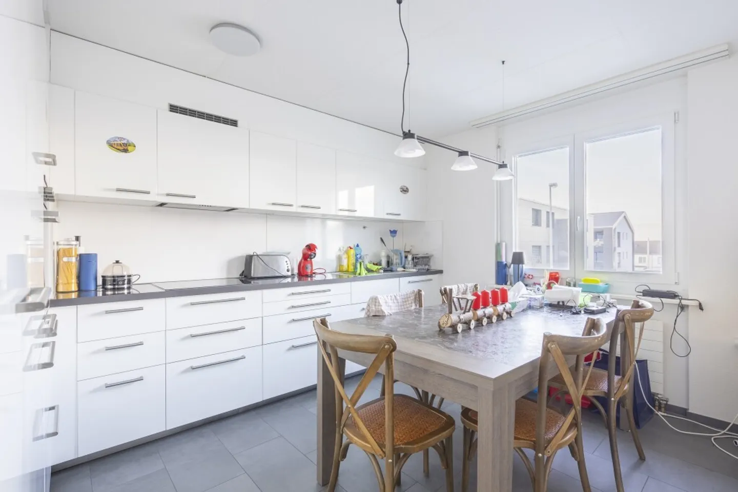 Helle Loftwohnung mit Balkon - Foto 4 von 10