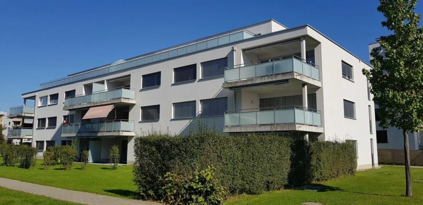 Welcome Home! - Huge Terrace, Open Kitchen, Private Laundry... - Photo 1 of 9