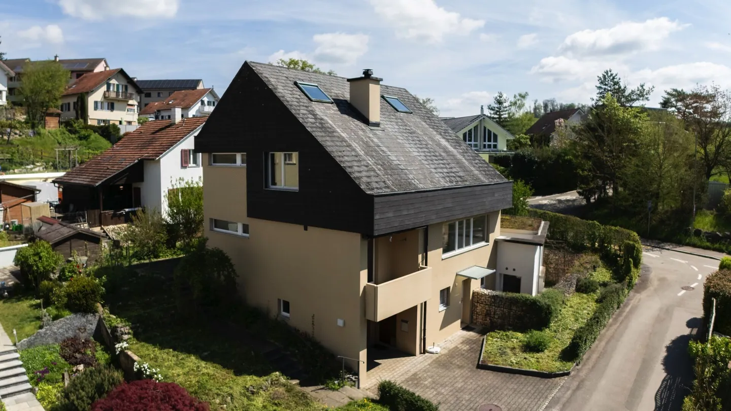 Maison individuelle avec extension multifonctionnelle - Photo 1 sur 16