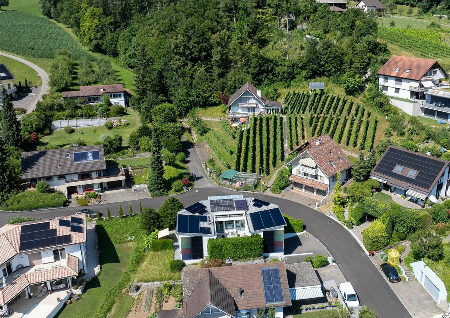 Casa atrio con piscina e grande impianto fotovoltaico - Foto 22 di 23