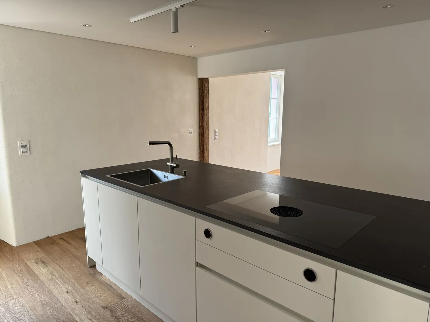 Sehr schöne und luxuriöse 3 Zimmer Wohnung - Foto 5 von 11
