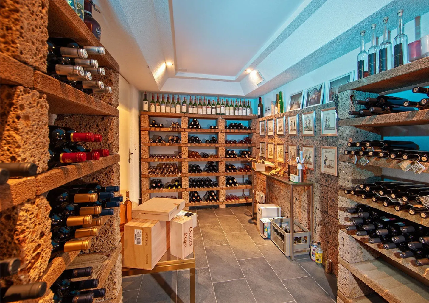 Casa atrio con piscina e grande impianto fotovoltaico - Foto 20 di 23