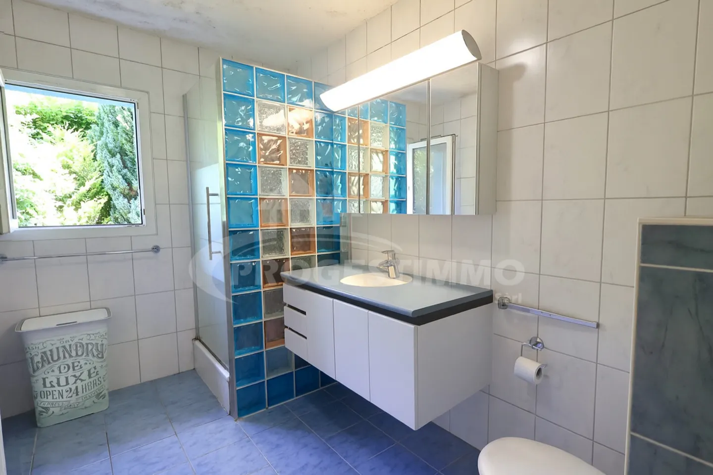 Family Villa in the Heart of Épinassey - Photo 11 of 15