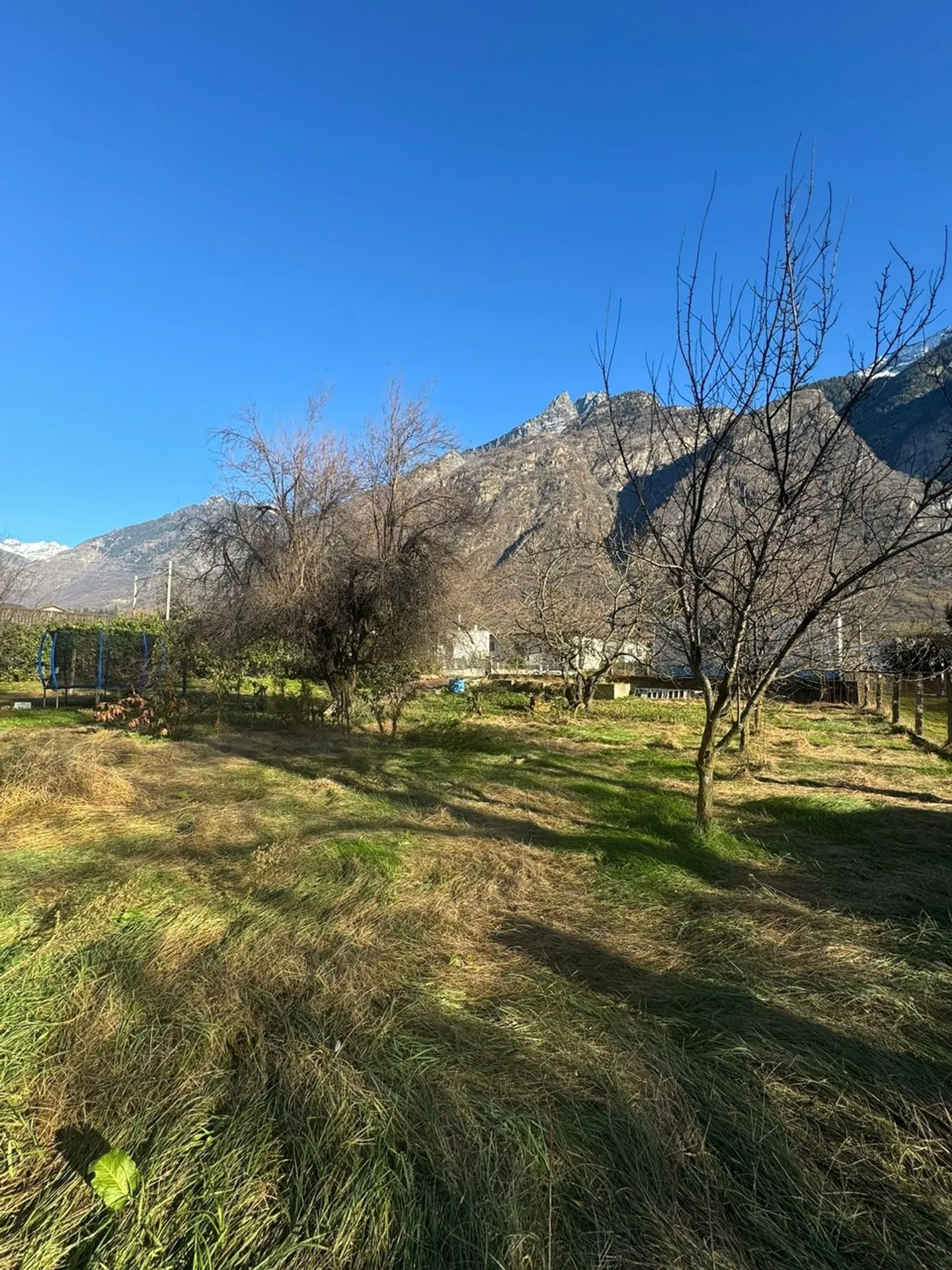 Baugrundstück in Biasca - Foto 3 von 4