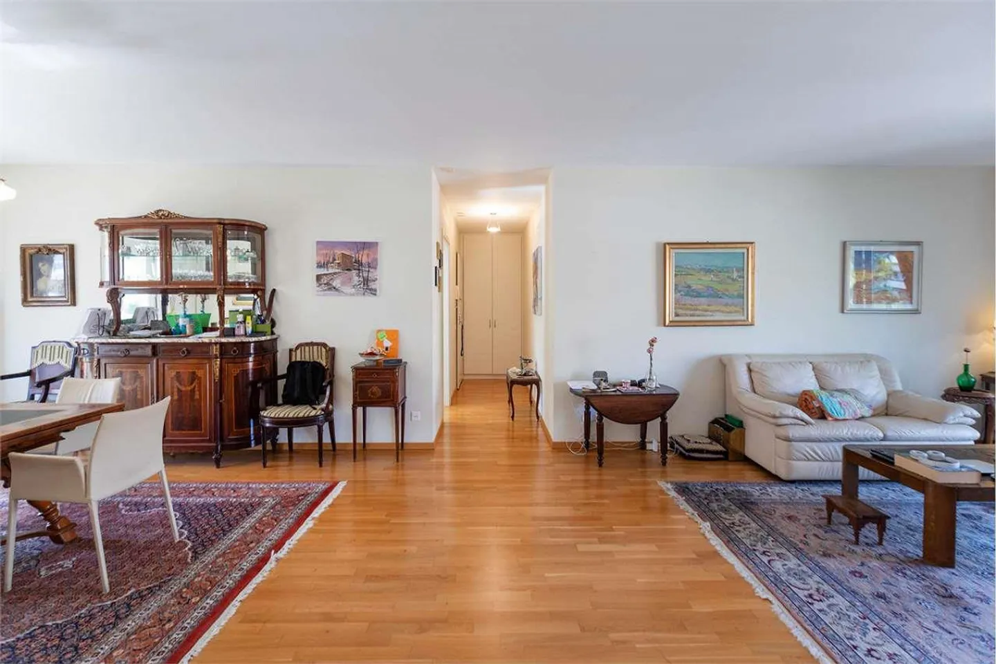 Lugano: ampio 4,5 loc. con vista aperta - Foto 5 di 8