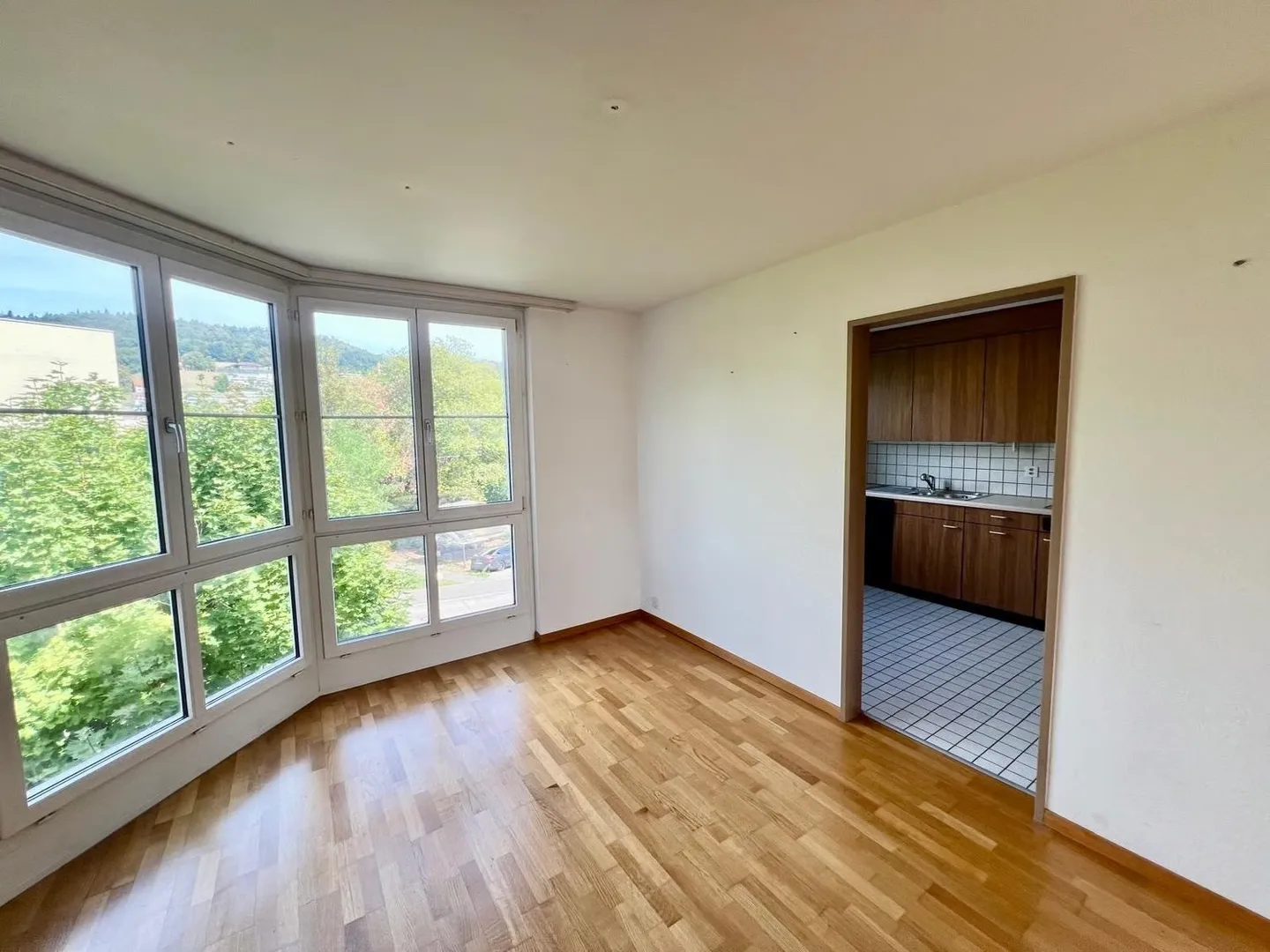 Spacious living on 110 m² with balcony - Photo 7 of 15