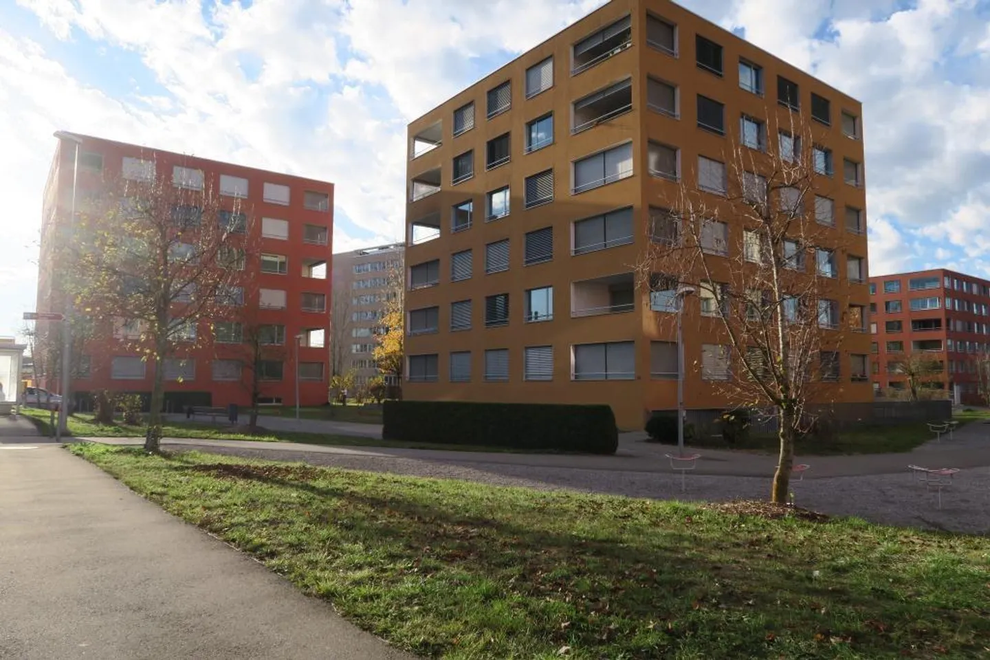 Vivre dans le Lyssbachpark près de la gare! - Photo 1 sur 6