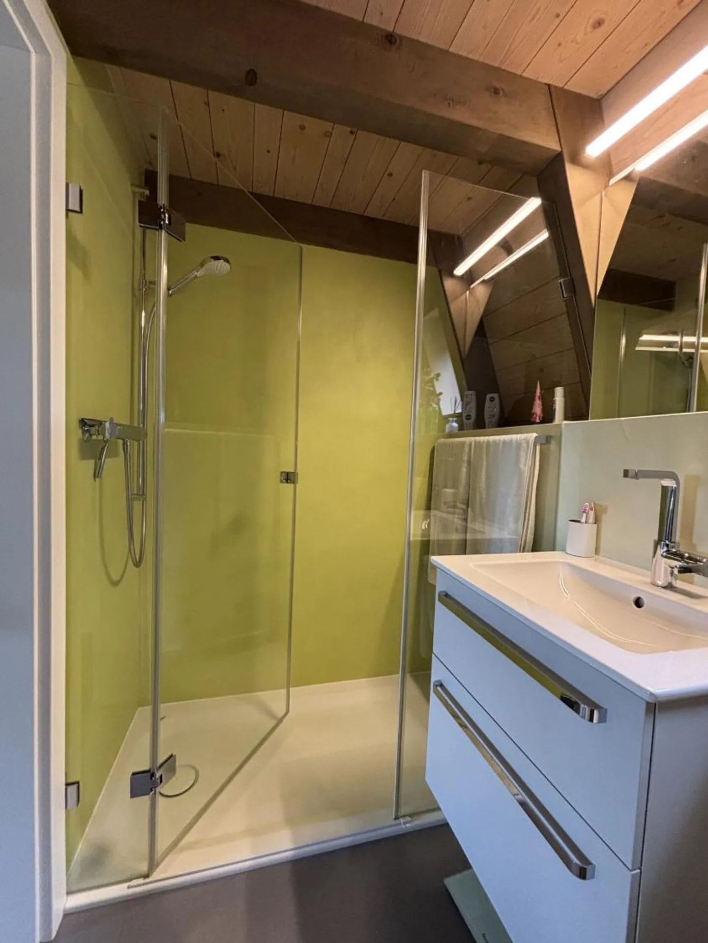Casa vacanze esclusiva con ampio terreno in una posizione estremamente tranquilla - Foto 10 di 13