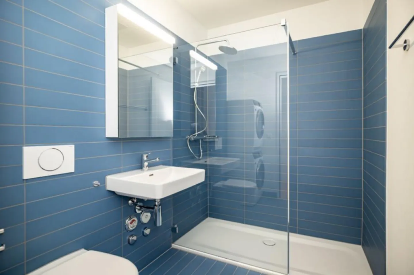 Welcome Home! - Photo 5 of 6