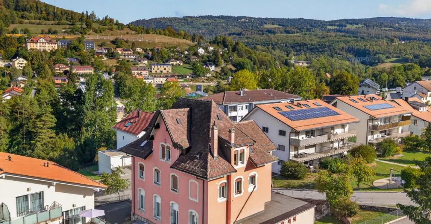 Ertragsgebäude – Investitionsmöglichkeit in Vallorbe - Foto 3 von 10