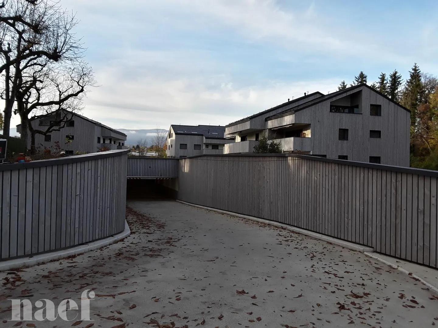 Posto auto coperto - Foto 1 di 1