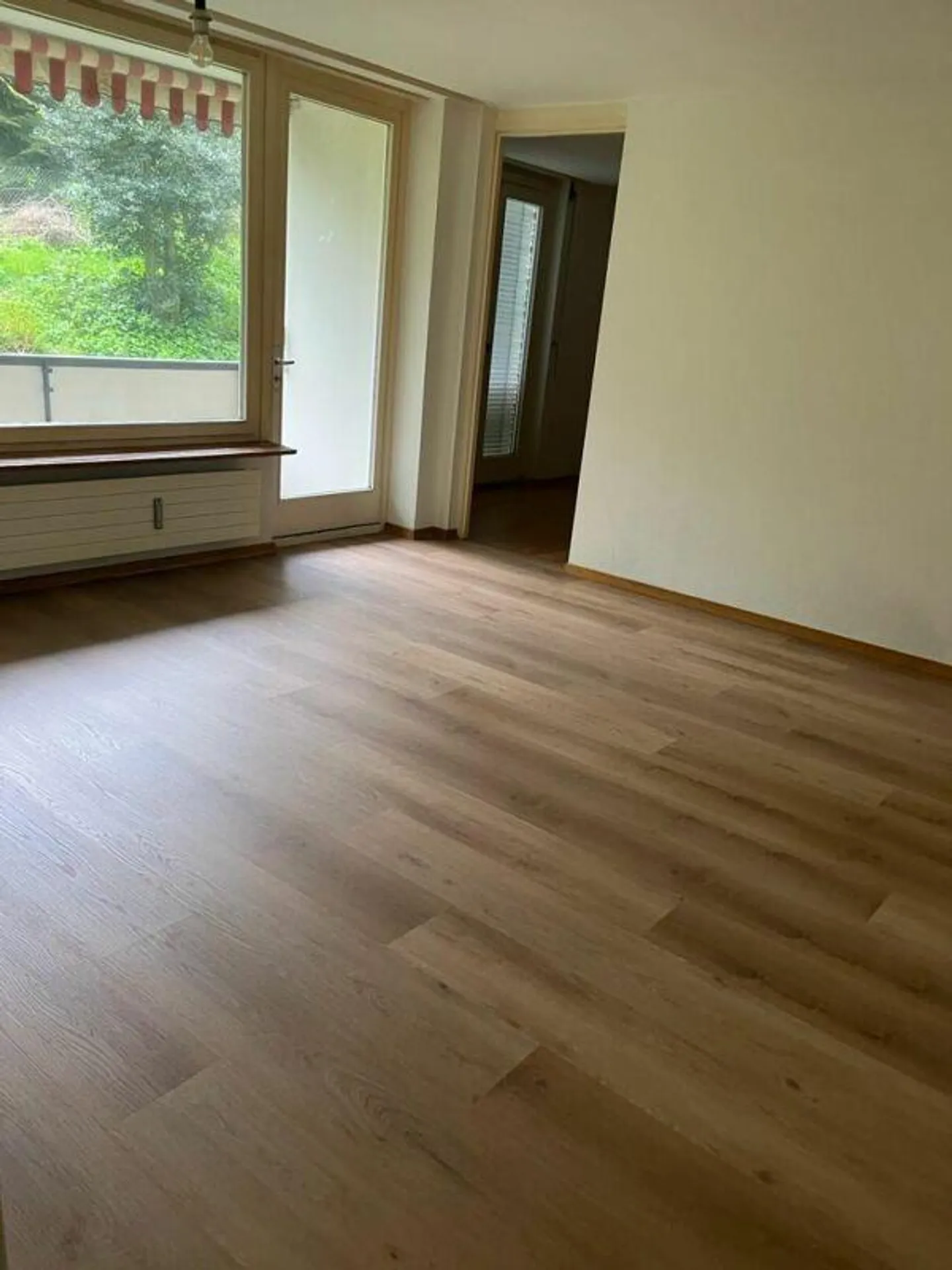 Well-maintained 4-room apartment in St. Gallen - Photo 4 of 12