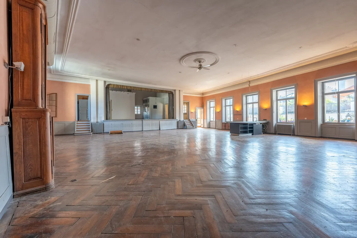 Casa multifamiliare storica in posizione centrale - Foto 4 di 7