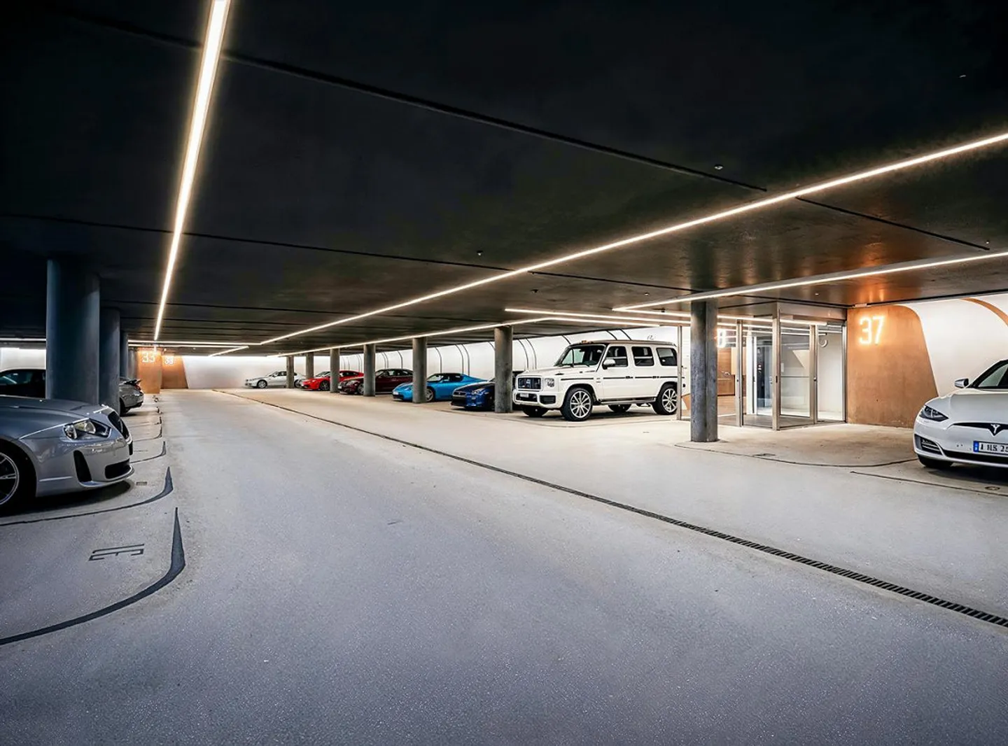 LUX Reloaded | 3706 - Photo 2 sur 3