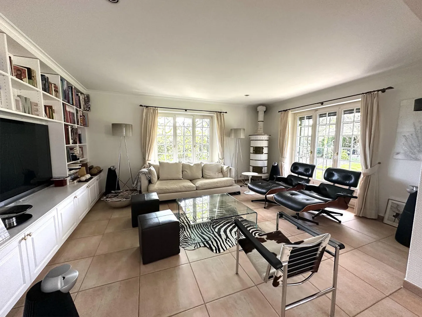Repräsentative  9-Zi Landhausvilla auf dem Bruderholz in Binningen - Foto 7 von 15