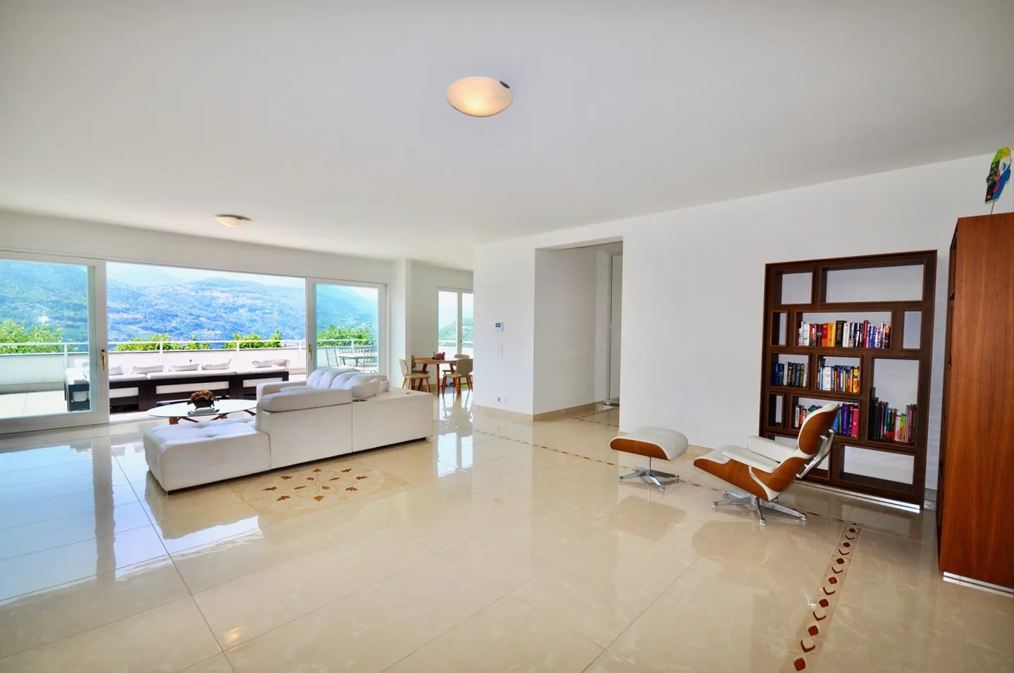 Appartamento di Lusso con Terrazza - Foto 5 di 24
