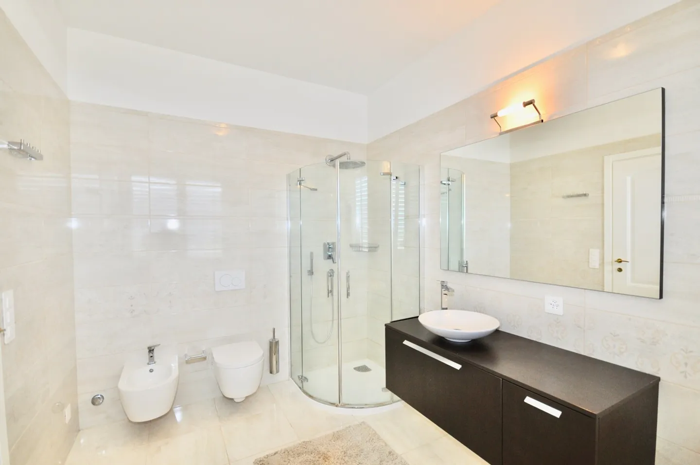 Appartamento di Lusso con Terrazza - Foto 18 di 24