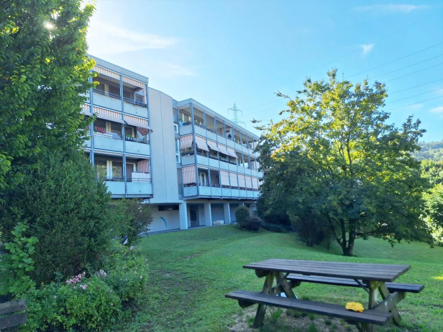 Beau logement avec vue sur le vert - Photo 1 sur 12
