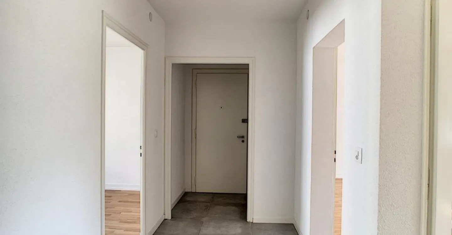 Schöne renovierte 3-Zimmer-Wohnung im 1. Stock - Foto 4 von 5