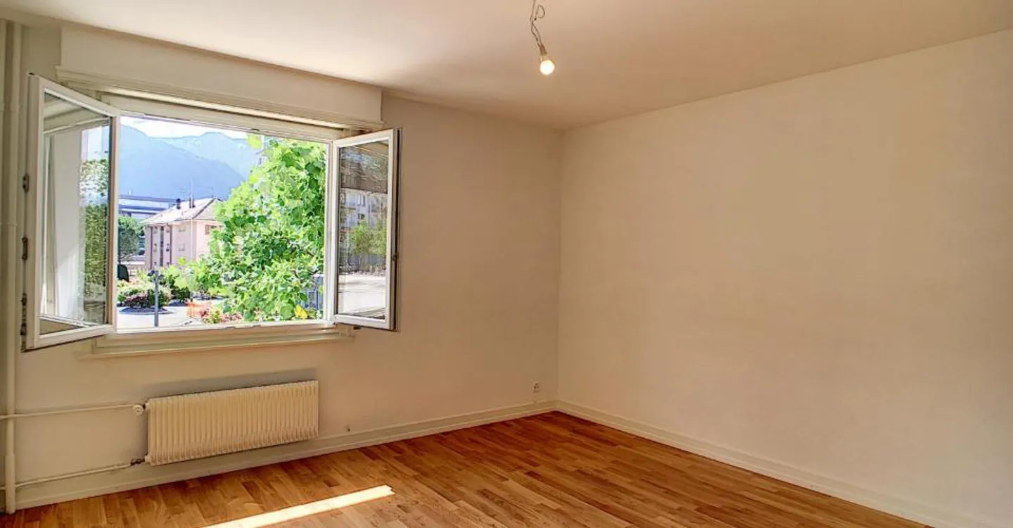 Schöne renovierte 3-Zimmer-Wohnung im 1. Stock - Foto 1 von 5