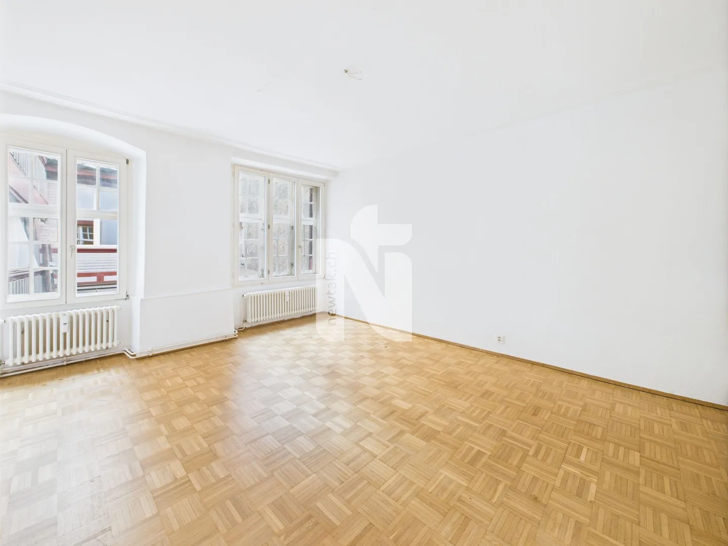 Espace commercial attrayant au cœur de la vieille ville - idéal comme bureau, atelier, salle de loisirs ou également comme salon, comme par exemple coiffure, massage ou institut de beauté - Photo 3 sur 6