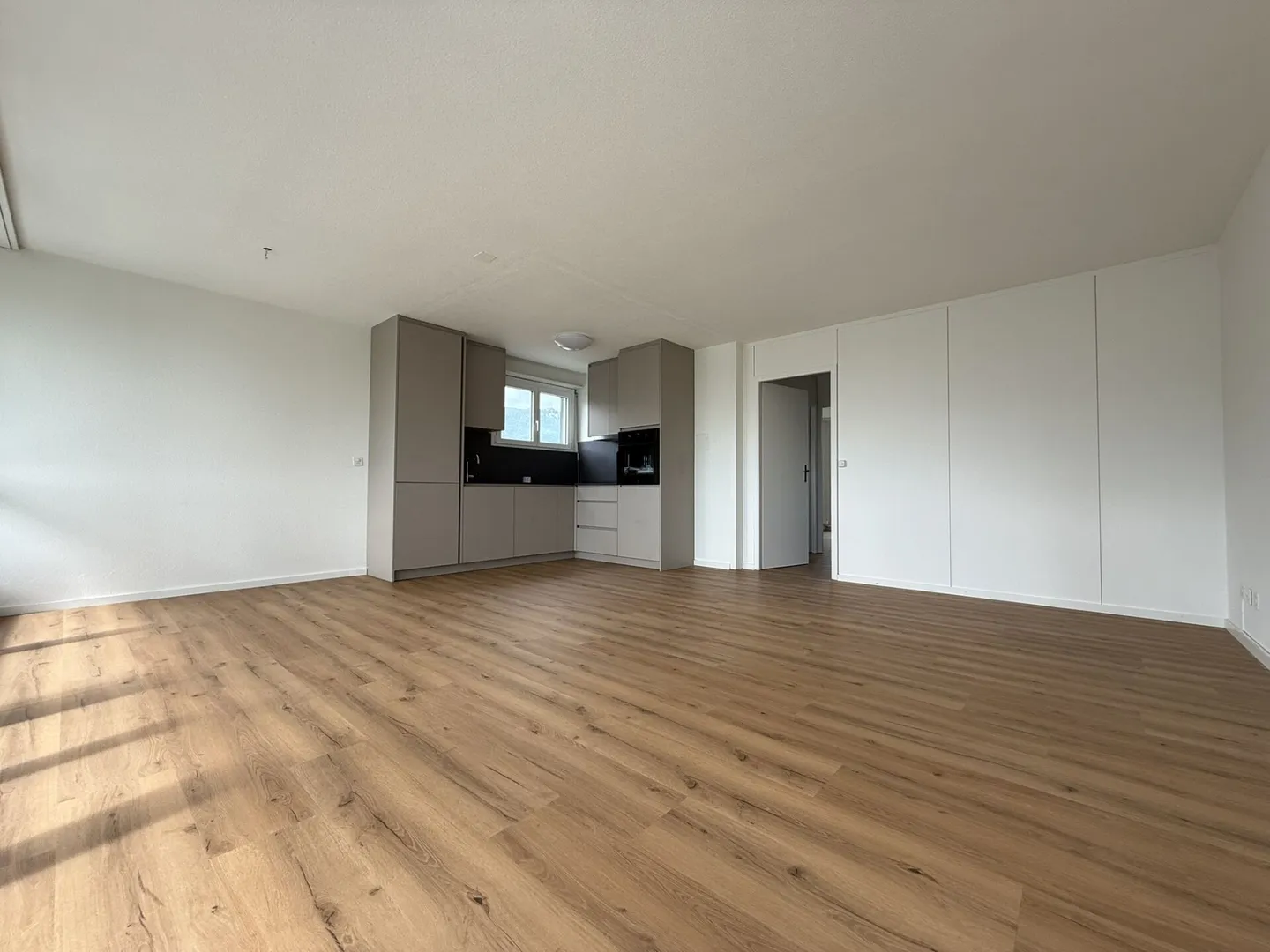 Appartement 5.5 pièces à Bellach - Photo 2 sur 9