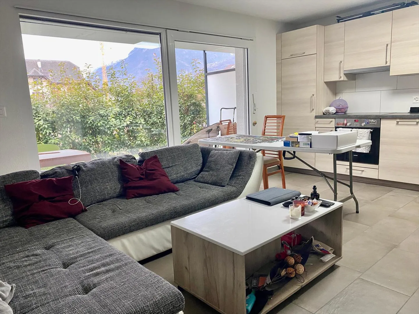 2.5 Room Apartment - Photo 1 of 9