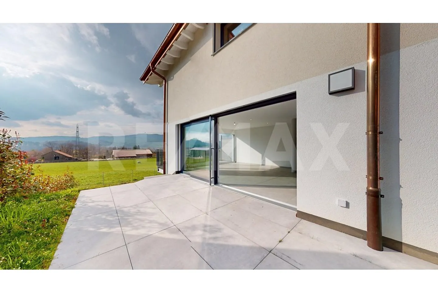 Doppelhaushälfte 5.5 Zimmer - Foto 1 von 7