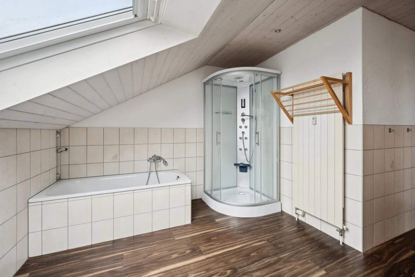 Vermietete Wohn- und Geschäftsliegenschaft an zentraler Lage - Foto 9 von 10