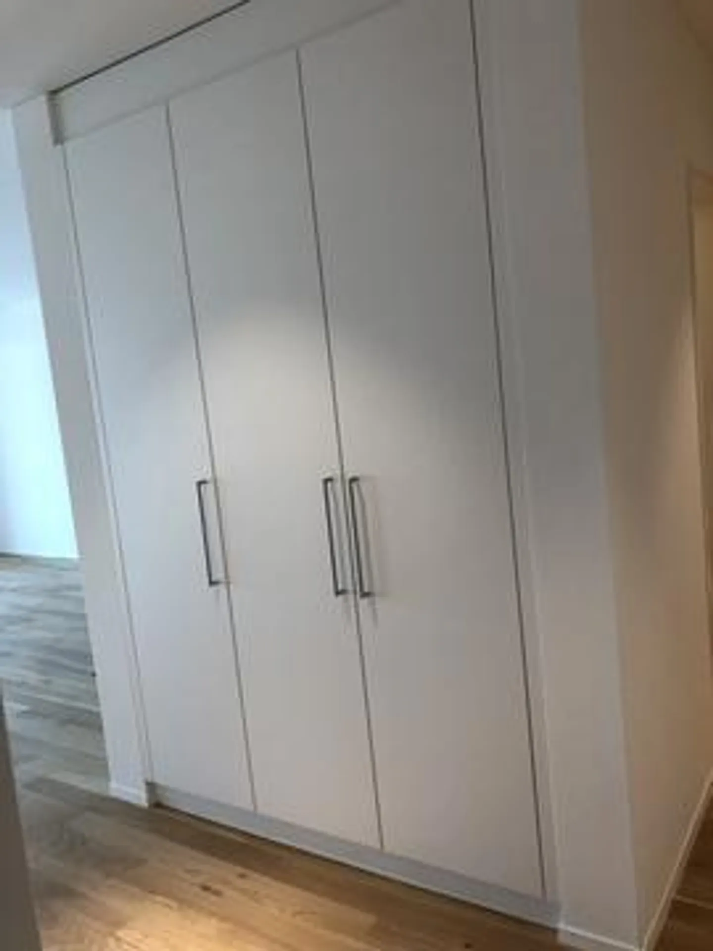 Spacious 4 1/2 Room Apartment with Veranda (Winter Garden) - Photo 5 of 26