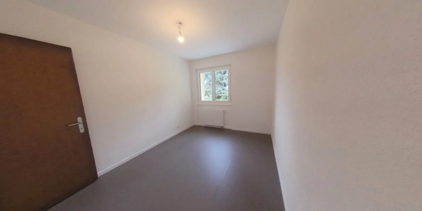 Charmant et lumineux 4.5p au rez d'une maison avec jardin - Photo 3 sur 10