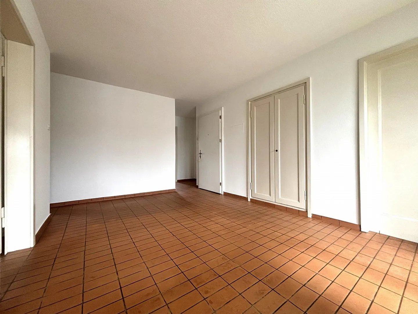 Helle Wohnung in Wettingen - Foto 2 von 8